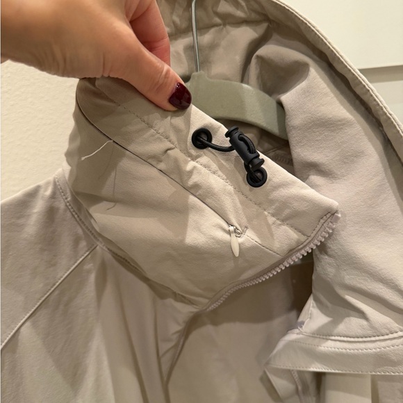 H&M Beige Utility Jacket - Picture 3 of 14